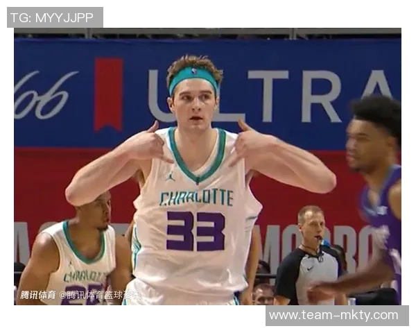 克尼佩尔三场比赛连续得分20成为本届新秀中的首位表现稳定的球员 克尼佩尔三场比赛连续得分20成为本届新秀中的首位表现稳定的球员