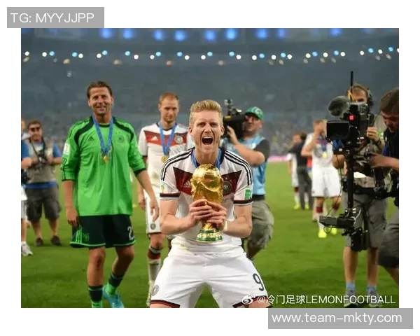 许尔勒挑战超级马拉松百人竞速最后一人方可结束赛事